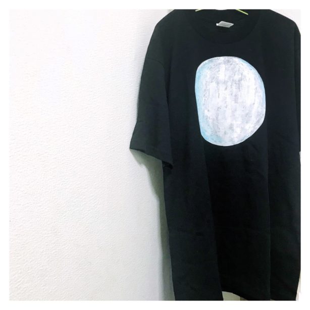 T-shirt “BLUE MOON”